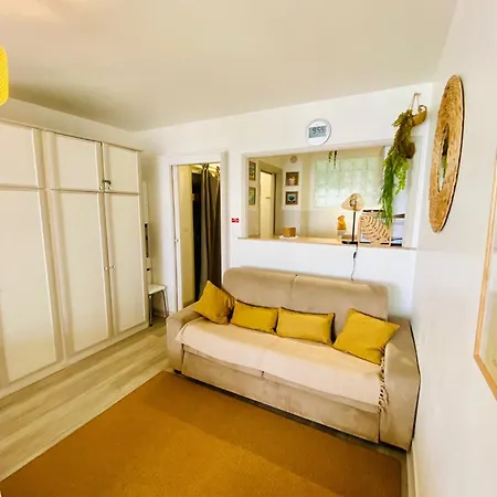 Constellation Apartment