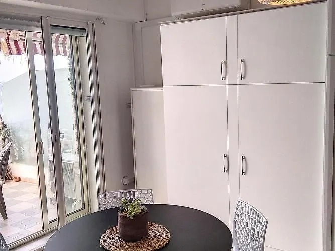 Constellation Juan-les-Pins