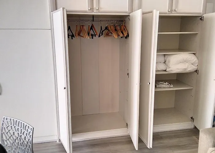 Constellation Apartment *